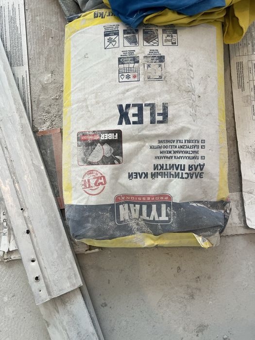 Продам клей титан для керамагранит