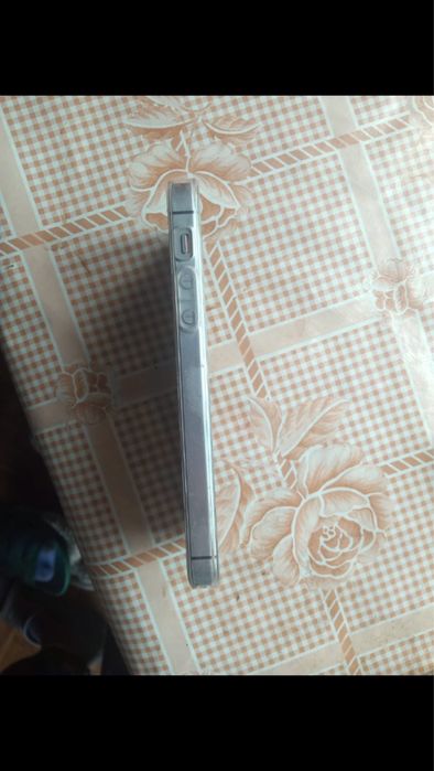 Айфон 5 se звоните