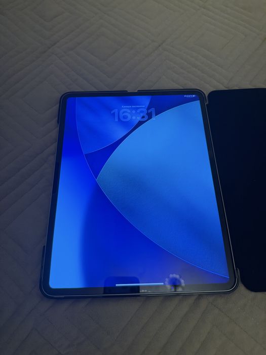Ipad 13 pro 256 gb на чипе m4