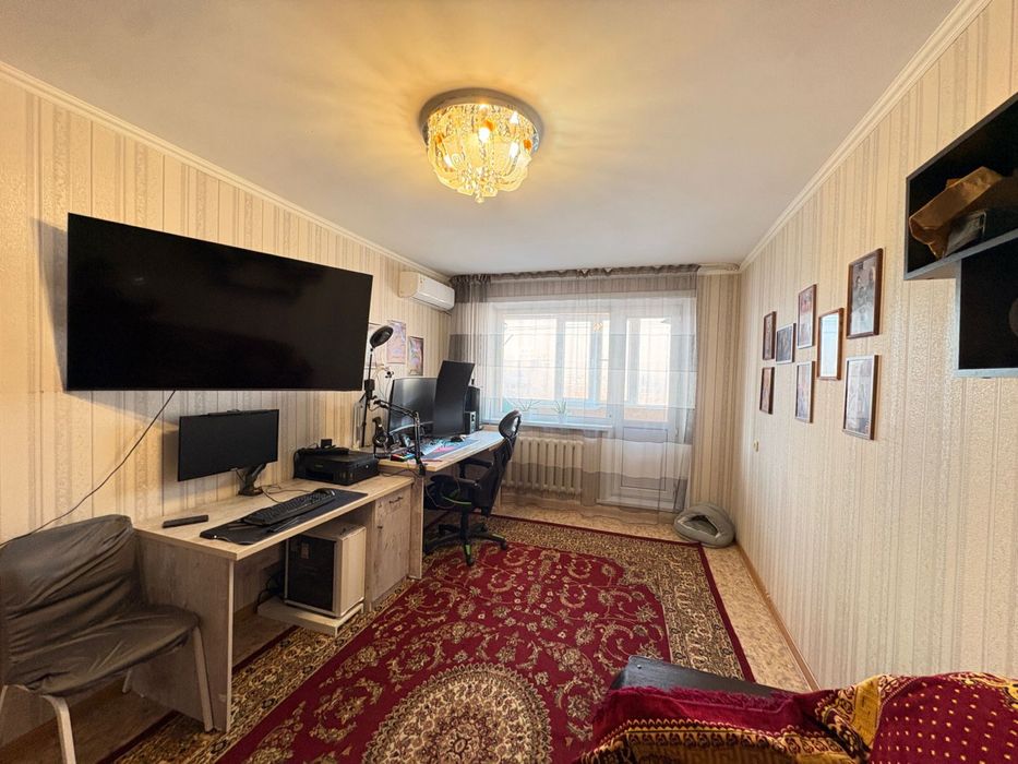 Продаетя 2 комнатная квартира