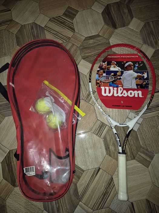 Ocazie set 2 Rachete tenis Wilson Roger Federer  noi cu eticheta in husa