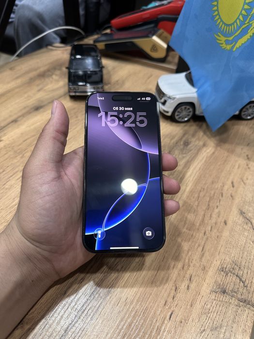 Продам iphone 16 pro 256gb