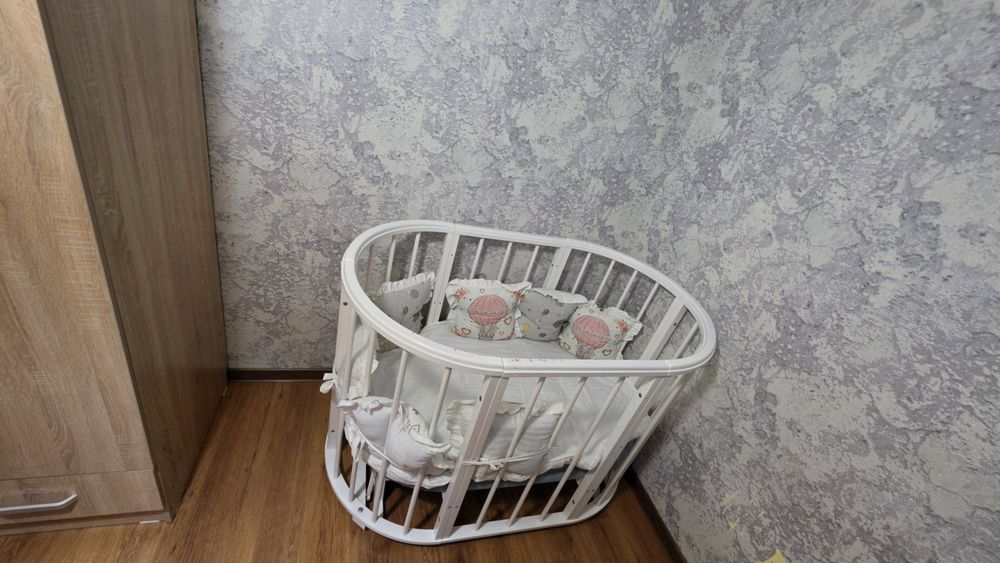 Продам детскую кроватку