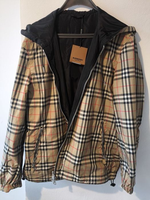 Двулицево яке Burberry L/XL