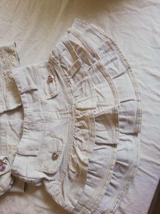 Детска пола и яке 25лв.дънкови