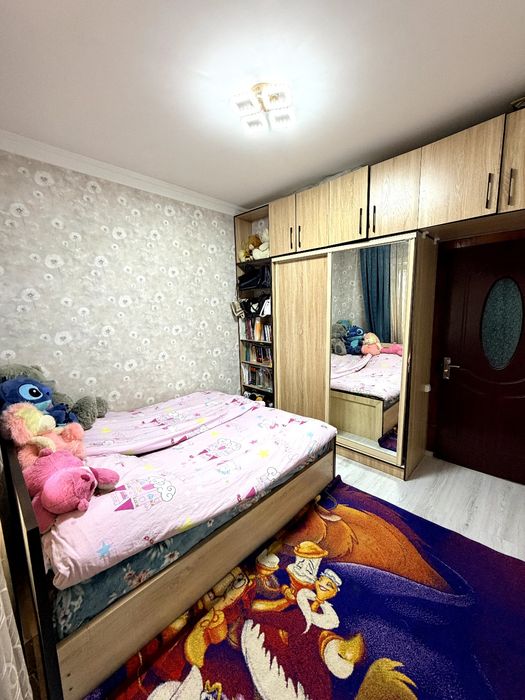 Yunusabodda 4 xonalik kvartira sotiladi srochniga