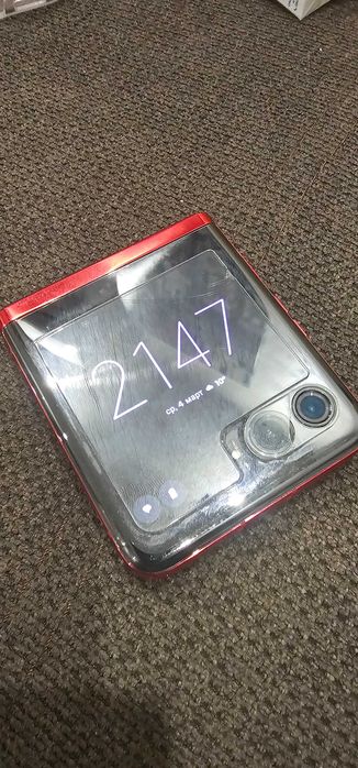 Motorola RAZR 40 Ultra розов