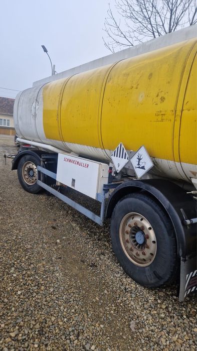 Remorca tip cisterna aluminiu - inox