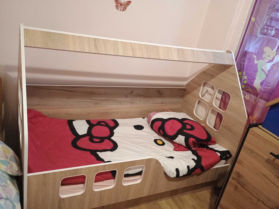 Детско легло тип Къщичка с матрак и място за съхранение