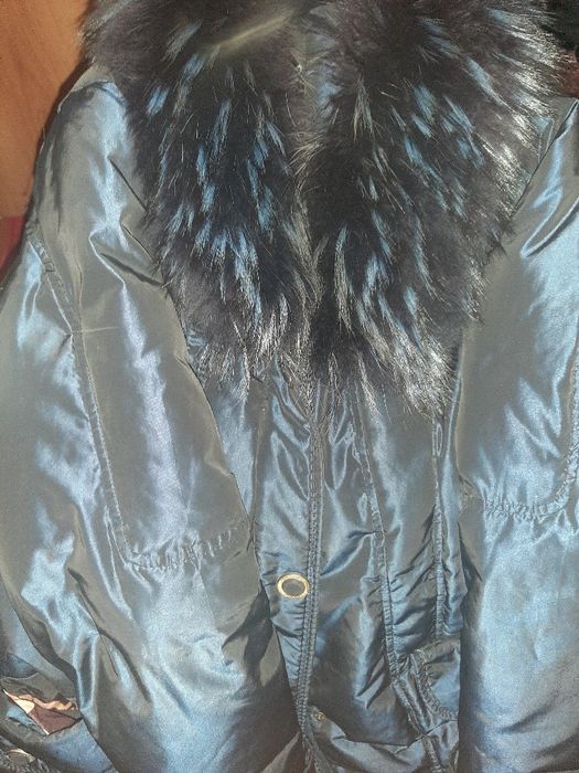 Куртка деярли янги Россия дан келган иссикгина сотилади Яна бошкаси бо