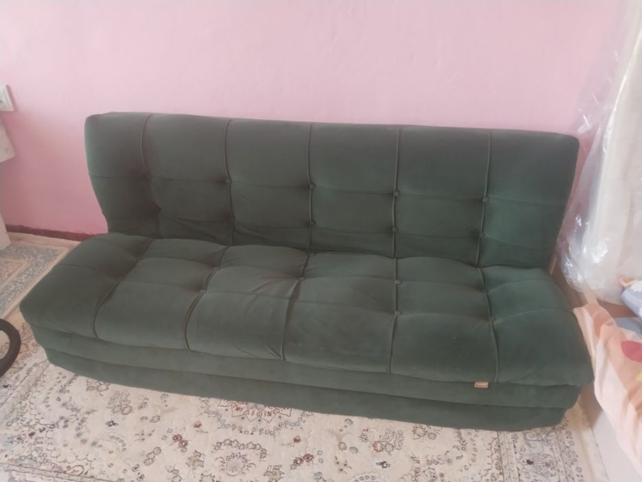 Продам диван новый