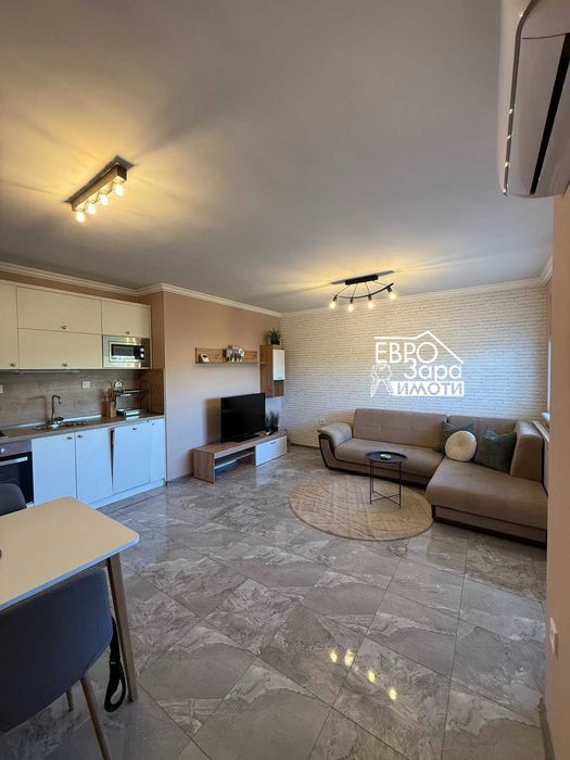 Дава се под наем Тристаен апартамент в Стара Загора, Център - 85 кв.м за 459 € - Снимка #6