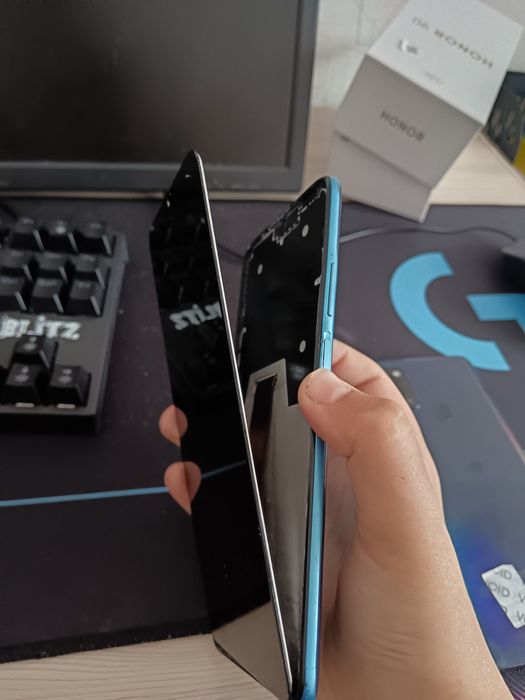 Продам телефоны на запчасти