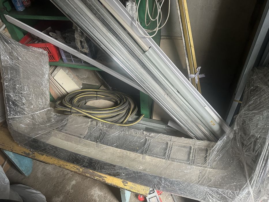 Продам бампер от бмв 34 сток