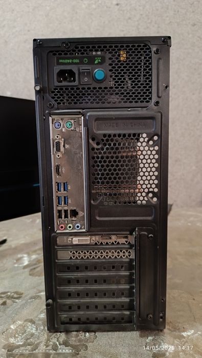 PC Kompyuter "комплект" sotiladi