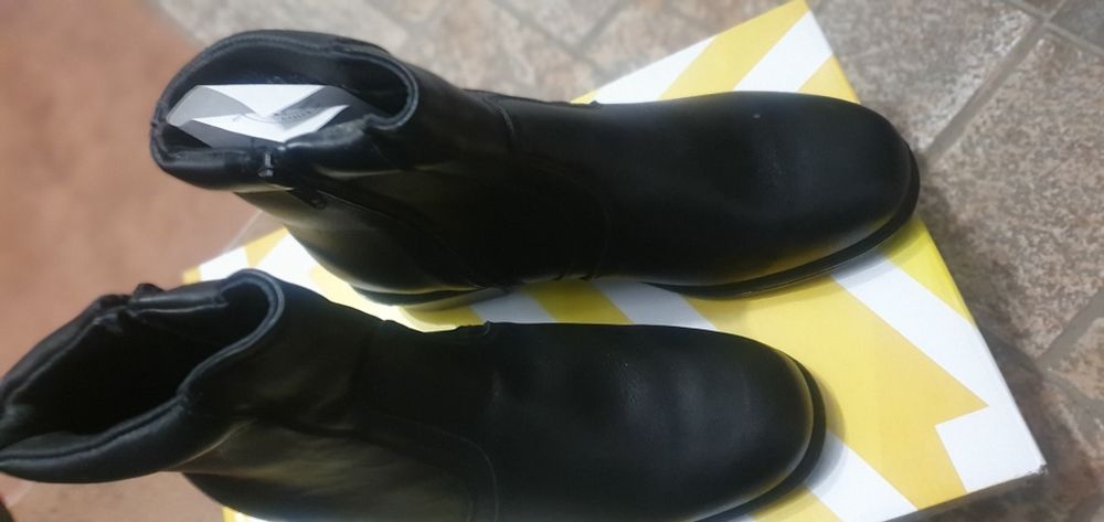 Нови Български кожени Боти 38 номер истински