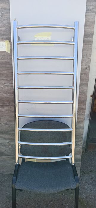 Продается водяной полотенцесушитель.