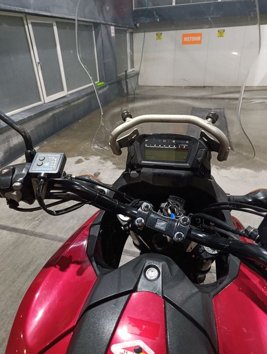 Продавам Honda NC 750 X