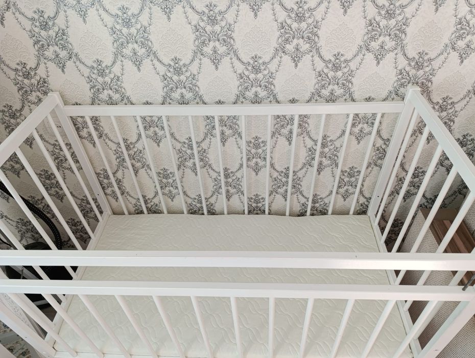 Продам манеж ..рп