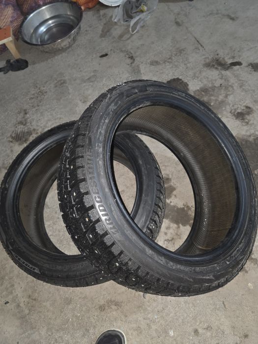 Продам зимние шины 18 диаметра