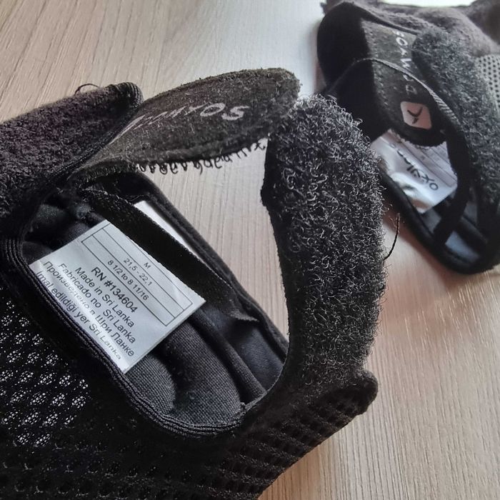 Manusi fara degete antisoc - Marime M de la 8 1/2 pana la 8 11/16