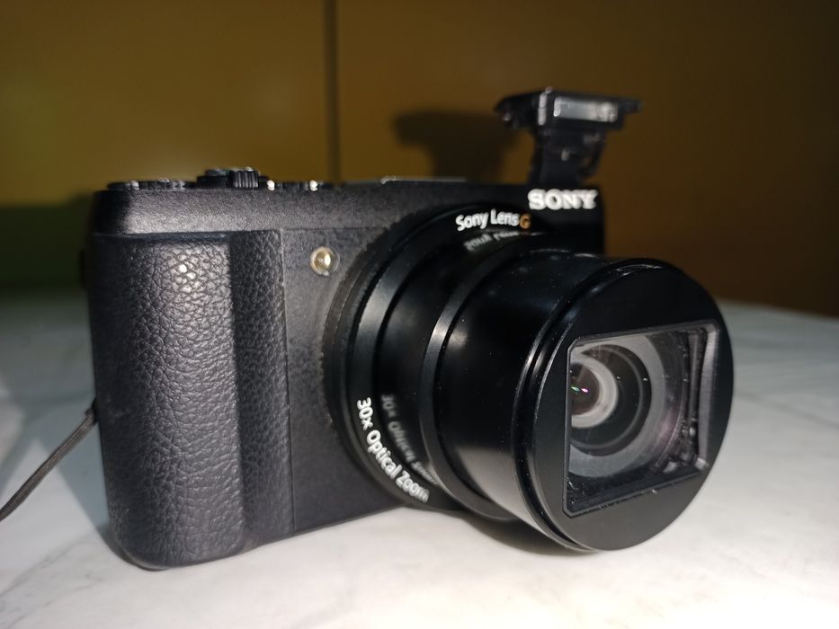 Фотоаппарат Sony G