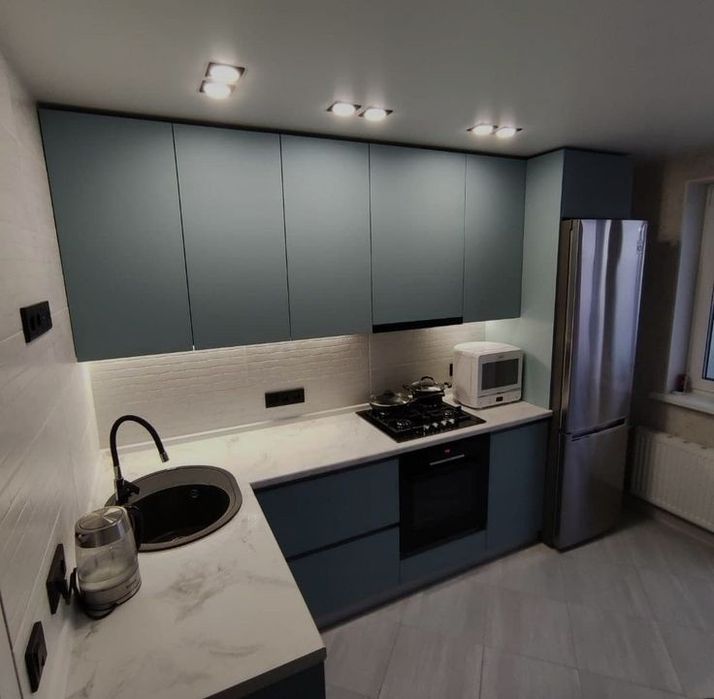 Ofis va barcha turdagi mebellar buyurtma asosida tayyorlab beramiz