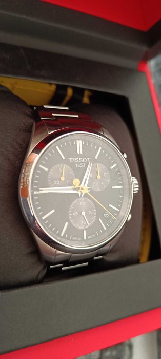 Продавам нов часовник ,, Tissot PR100 Tour de France ""