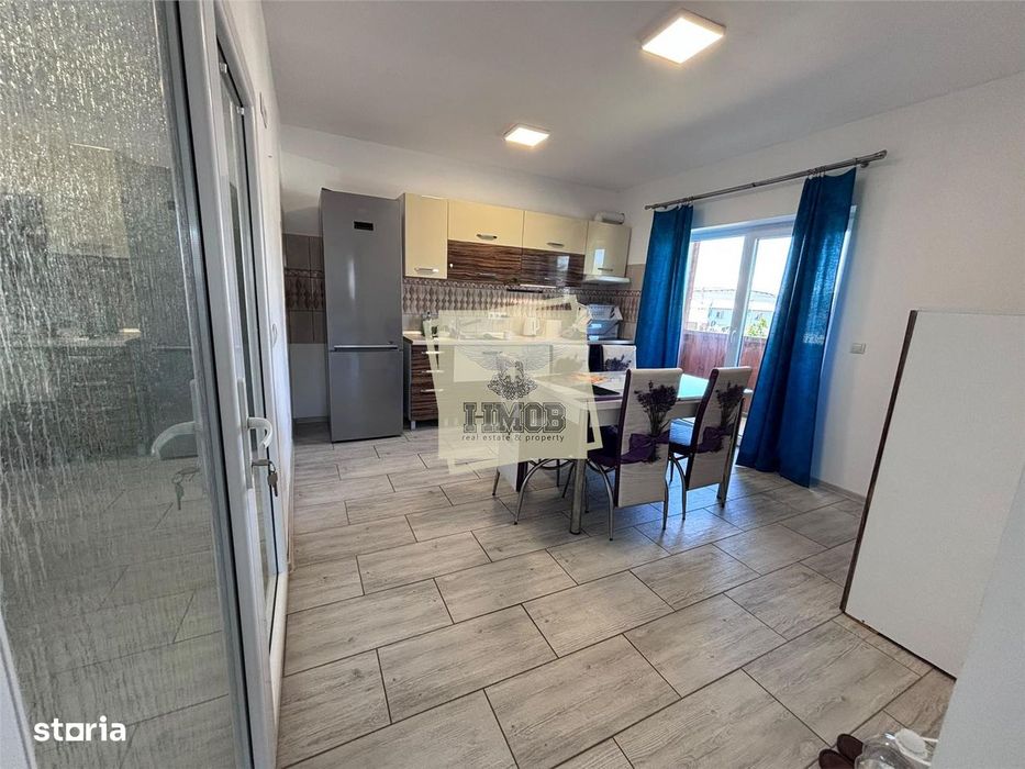 Apartament cu 3 camere si terasa la intare Sura Mare