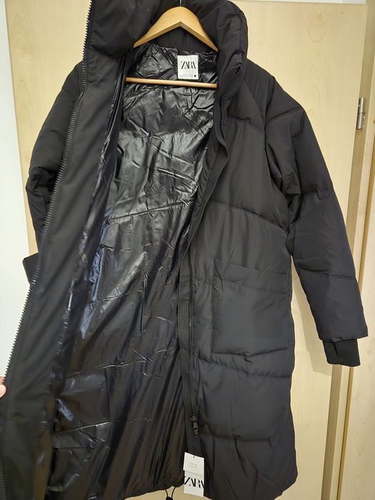 Vand geaca NOUA Zara marimea M