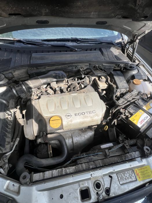 Opel Vecta B 1.8 16v НА ЧАСТИ