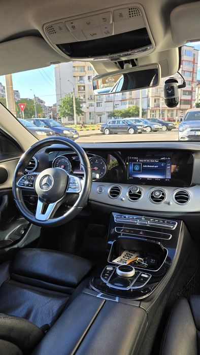 Mercedes-Benz E220,w213,194cp,km reali,TVA deductibil,9G,full casco.