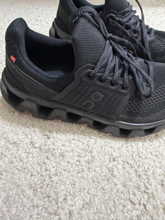 Кроссовки On cloude