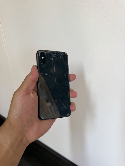 Iphone X память 64гб