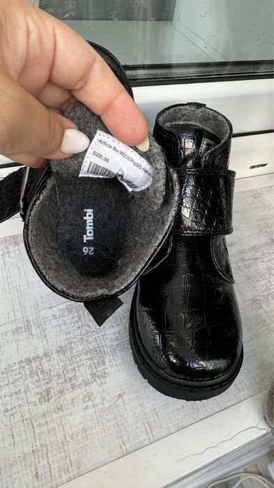 Ботинки на девочку