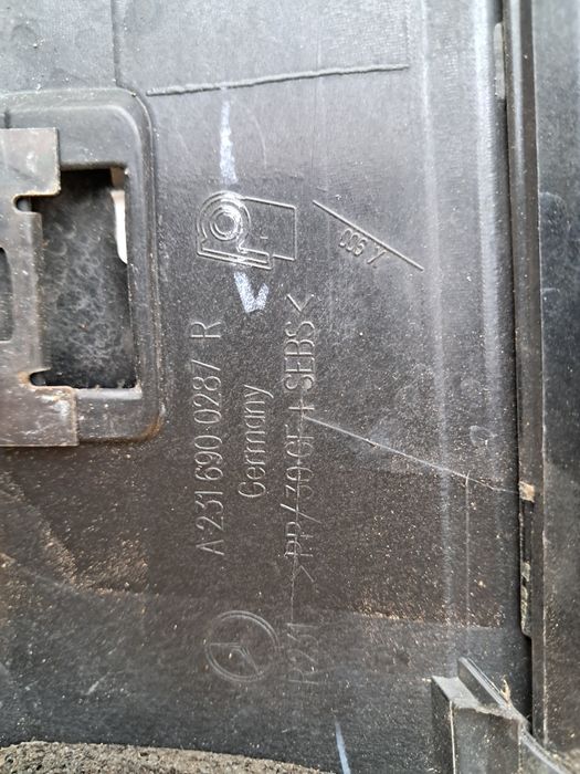 Лайсна мерцедес A231  Mercedes  SL W231  A231