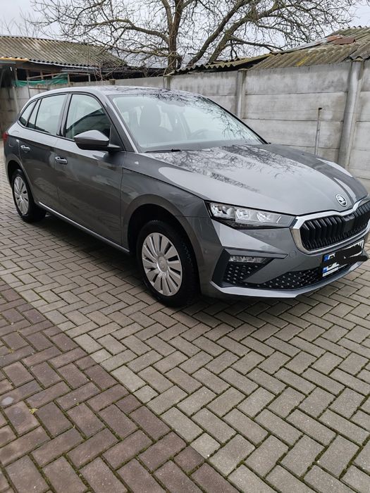 Skoda Scala 2025 Automată 14500 Km Avariat usor