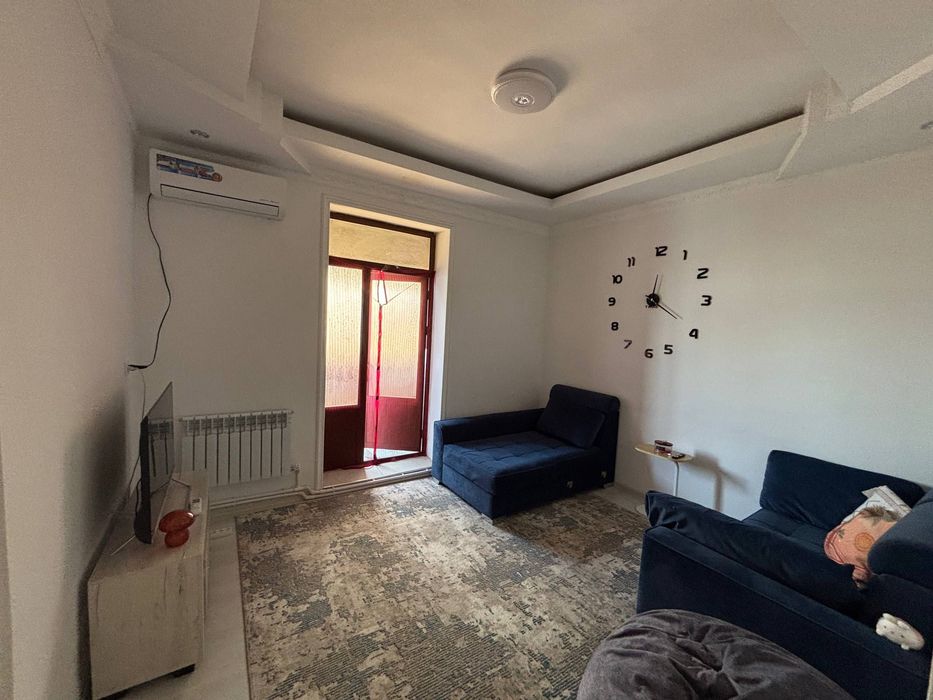 Uy sotiladi 2xonalik 50m2