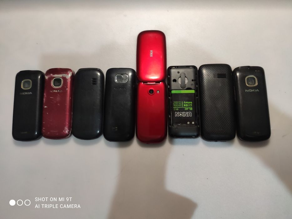 Продам телефон nokia 2700