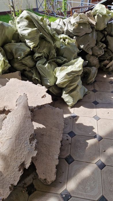 Бетон, булыжник б/у