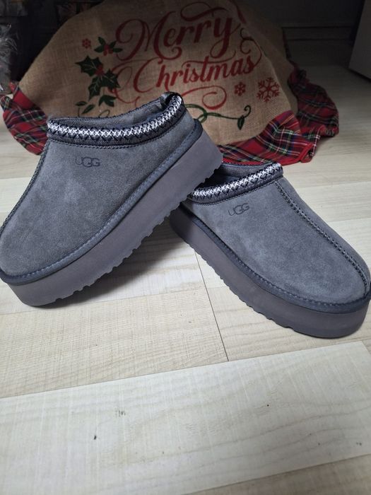Saboți Ugg Tazz gri