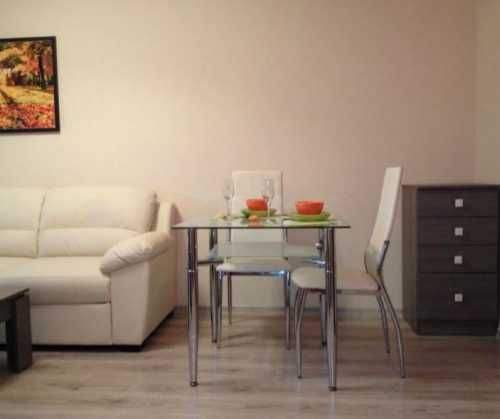 Дава се под наем Двустаен апартамент в Бургас, Лазур - 50 кв.м за 165.75 € - Снимка #3