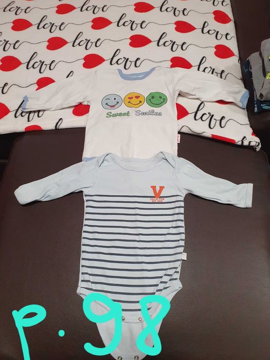 Бебешки  дрешки.