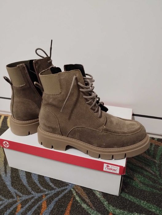 Ghete piele naturala mărimea 36 Noi