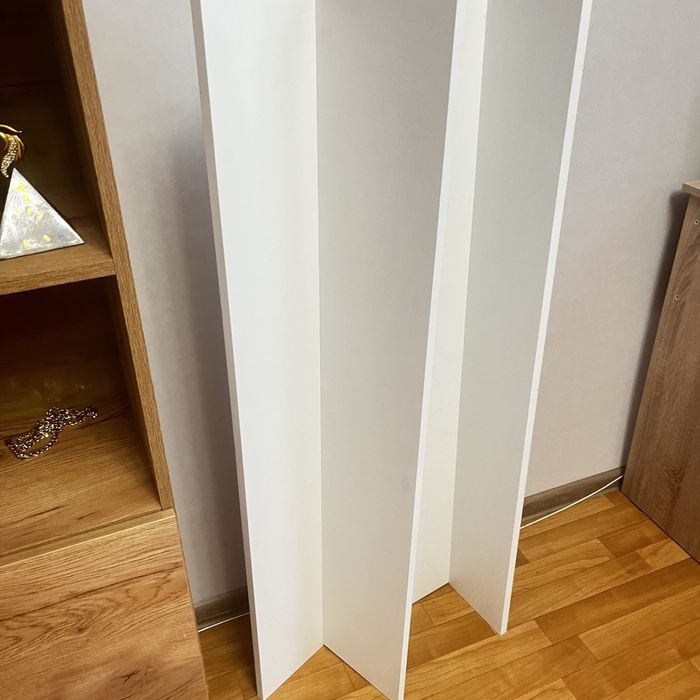 Полки настенные белые