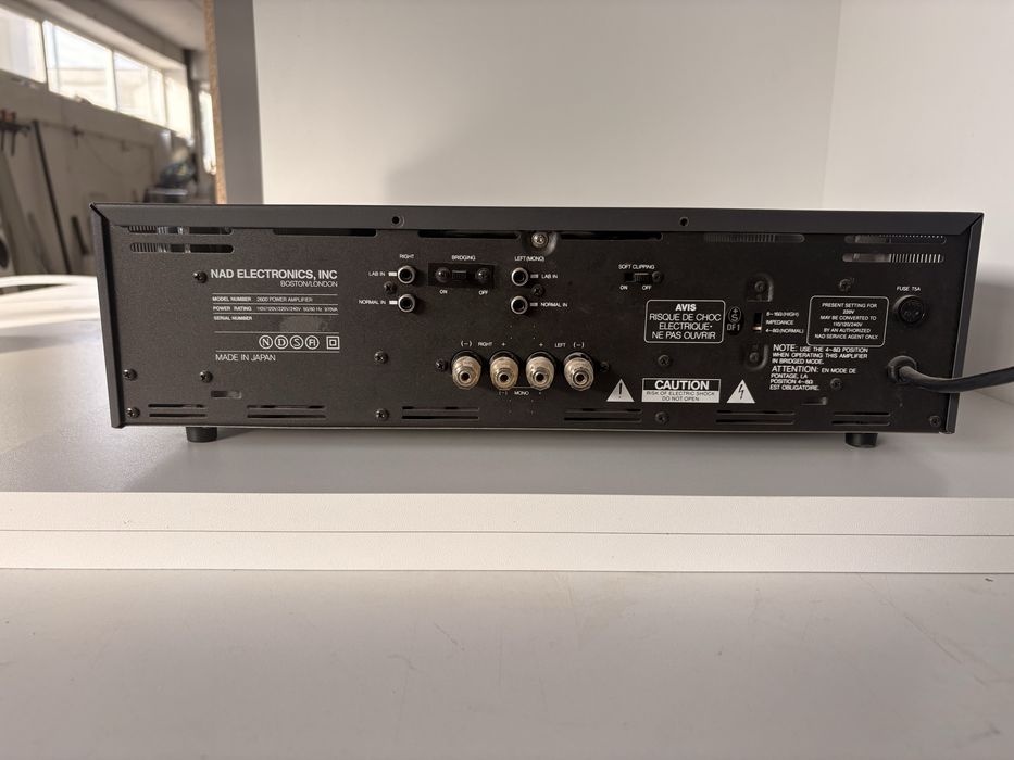 NAD 2600 мониторна серия
