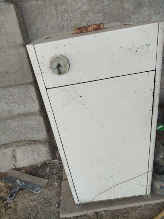 Продам газовую печь