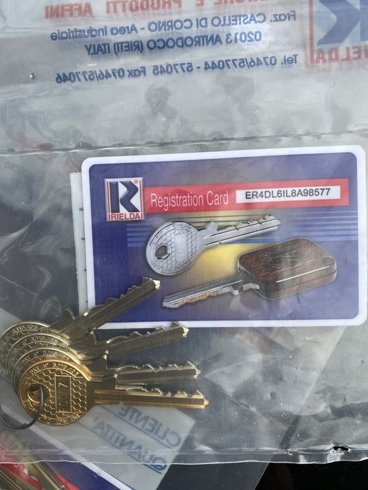 Програматор за ключалка Rielda mod.503 и RS1 Риелда с пет ключа