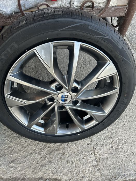 Продам диски с резиной 5*114,3R17