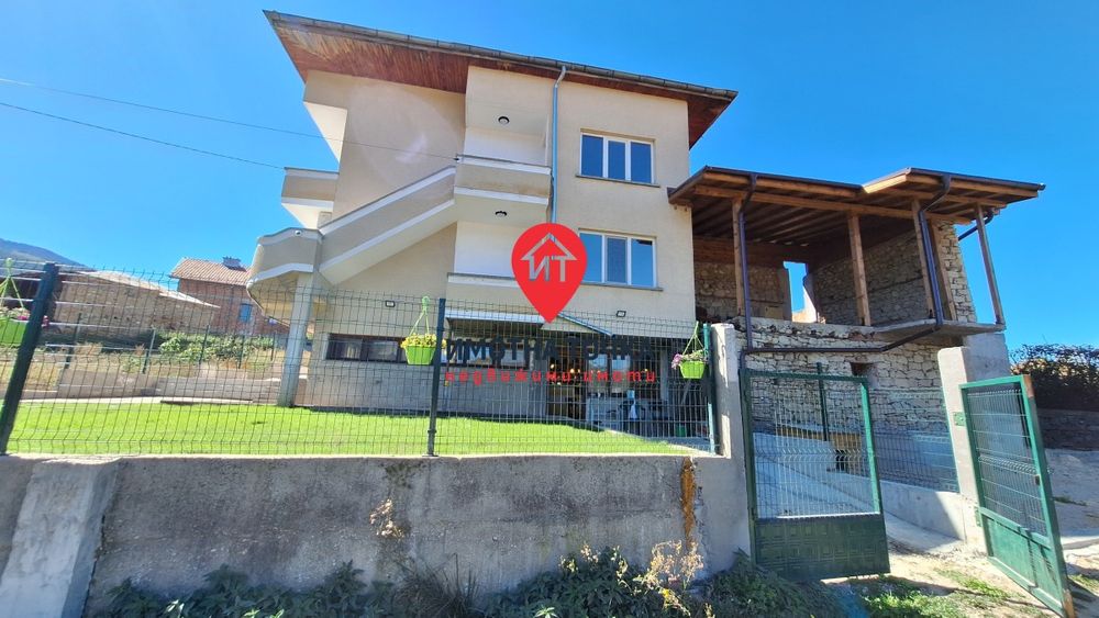 Продава се Къща в с. Павелско, Област Смолян - 372 кв.м за 1100 €/кв.м - Снимка #19